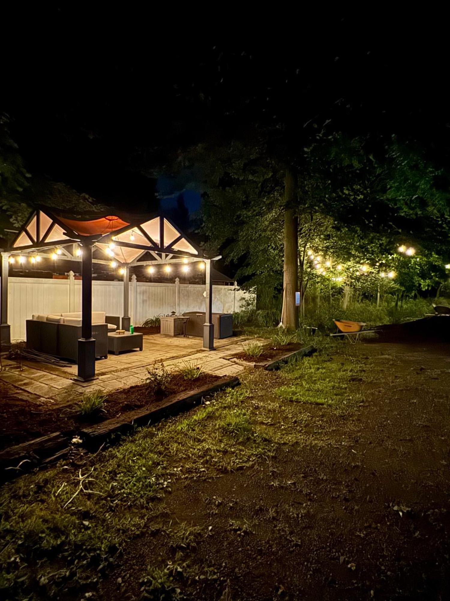 The Edwards Waterhouse Inn Fredonia ภายนอก รูปภาพ