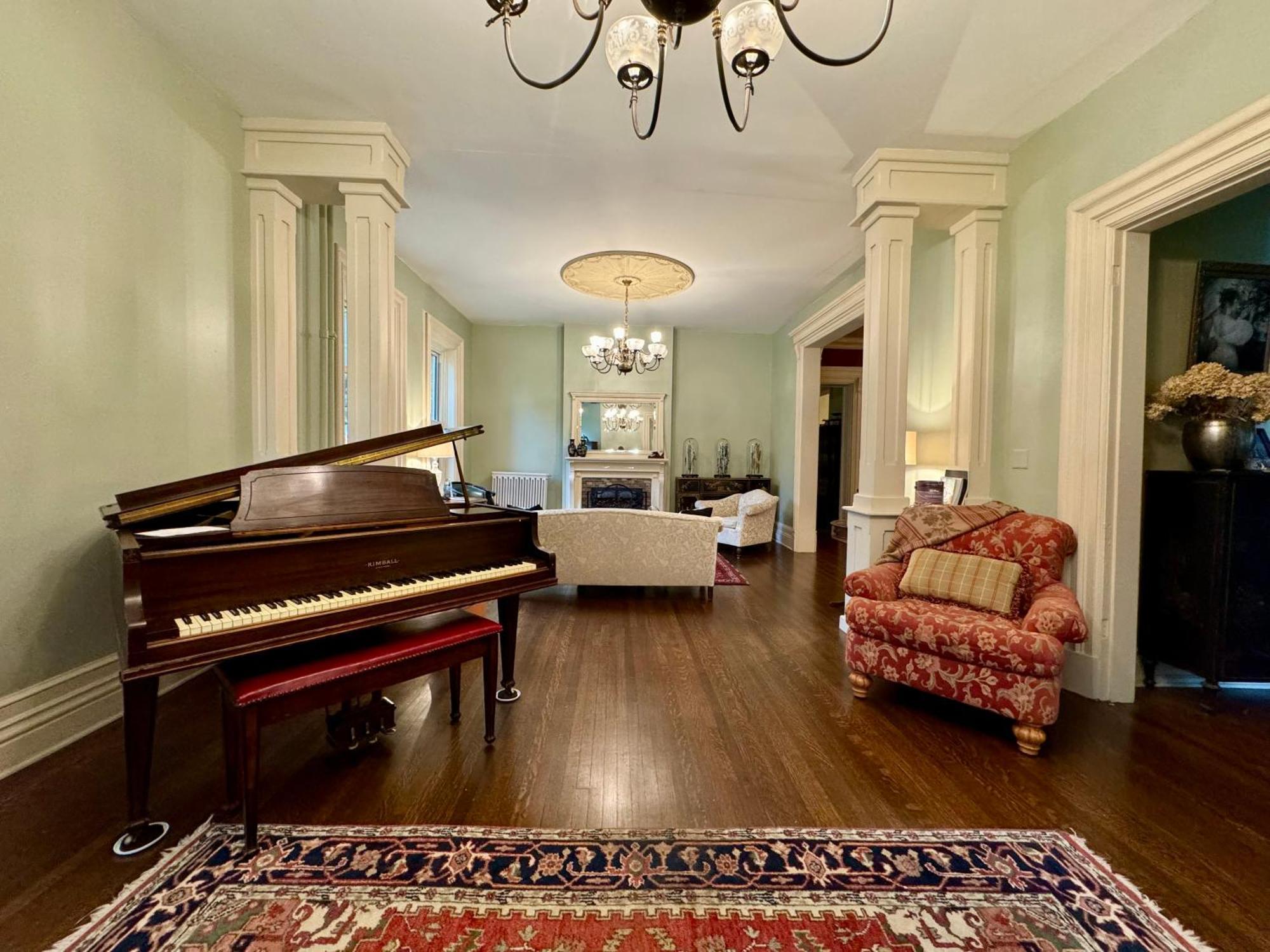 The Edwards Waterhouse Inn Fredonia ภายนอก รูปภาพ