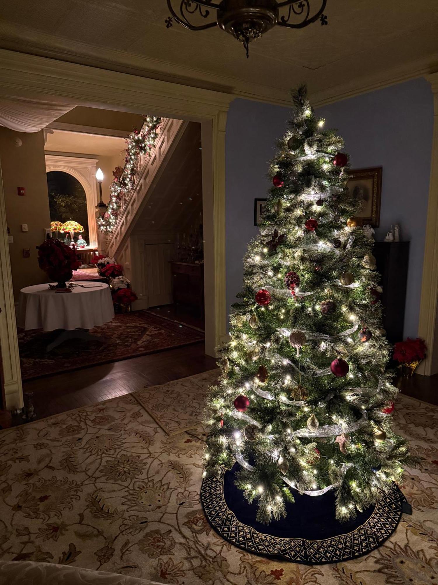 The Edwards Waterhouse Inn Fredonia ภายนอก รูปภาพ